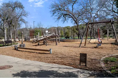 2210 Pearl Street #301, Austin, TX 78705 - Photo 32