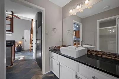 2210 Pearl Street #301, Austin, TX 78705 - Photo 18