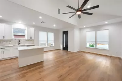 738 Chihuahua Street, Lockhart, TX 78644 - Photo 6