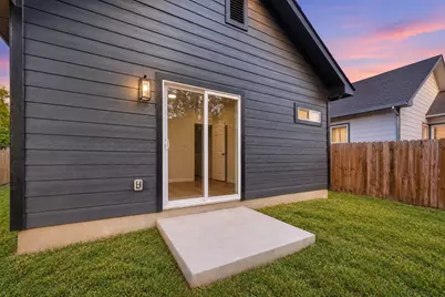 738 Chihuahua Street, Lockhart, TX 78644 - Photo 26