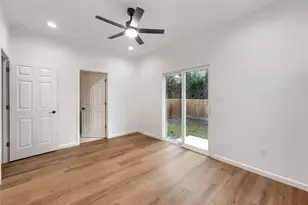 738 Chihuahua St, Lockhart, TX 78644 - Photo 14