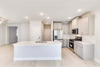 1005 Legend Milton Ln, Austin, TX 78748 - Photo 10