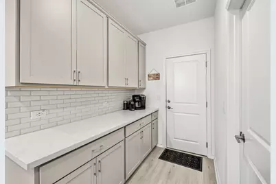 301 Quarry Rock Cove, Liberty Hill, TX 78642 - Photo 12