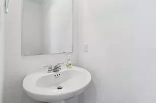 1201 Mallow Rd, Leander, TX 78641 - Photo 18