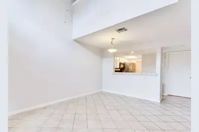 2104 Cullen Avenue #7-207, Austin, TX 78757 - Photo 2