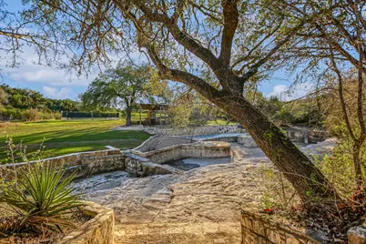 250 Brown Saddle Cove, Driftwood, TX 78619 - Photo 34