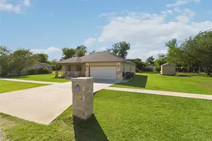 285 Hummingbird Way, Martindale, TX 78655 - Photo 36