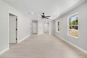 7000 Carwill Dr, Austin, TX 78724 - Photo 4