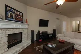 1714 Hidden Springs Path, Round Rock, TX 78665 - Photo 6