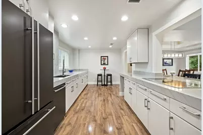 6101 Gun Bow Court, Austin, TX 78746 - Photo 6