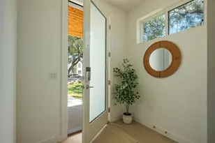 5107 Menchaca Rd, Austin, TX 78745 - Photo 8