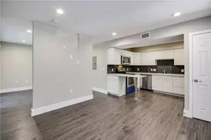 935 La Posada Dr, Austin, TX 78752 - Photo 4