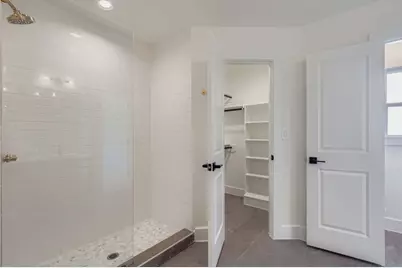 4612 Ganymede Drive, Austin, TX 78727 - Photo 24