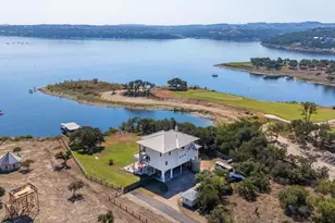 19901 Moon Dance Ln, Spicewood, TX 78669 - Photo 2