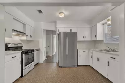5408 Joe Sayers Avenue, Austin, TX 78756 - Photo 8