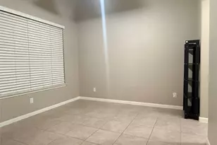 112 E Adelanta Place, Round Rock, TX 78681 - Photo 2