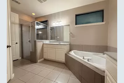 112 E Adelanta Place, Round Rock, TX 78681 - Photo 14