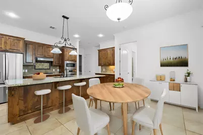 1607 Chelsea Lane, Austin, TX 78704 - Photo 2