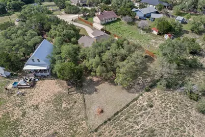 10409 Little Creek Circle, Dripping Springs, TX 78620 - Photo 34