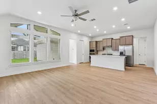 208 Royal Fern Rd, Hutto, TX 78634 - Photo 8
