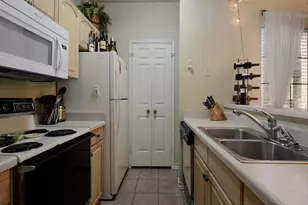 3001 Cedar St, Austin, TX 78705 - Photo 16