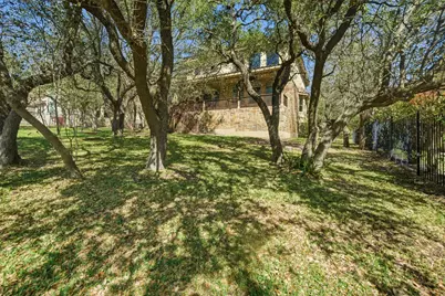 16100 Spillman Ranch Loop, Austin, TX 78738 - Photo 38