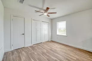 20960 Cameron Rd, Coupland, TX 78615 - Photo 14