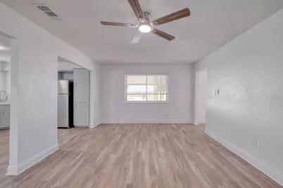 20960 Cameron Road, Coupland, TX 78615 - Photo 10