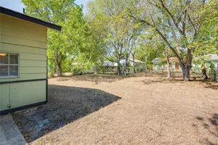5900 Glen Meadow Dr, Austin, TX 78745 - Photo 32