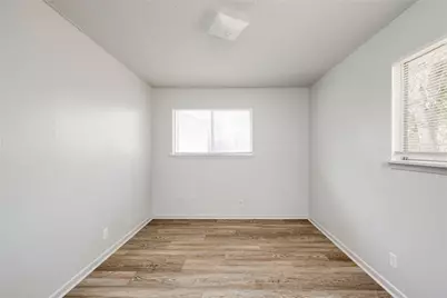 5900 Glen Meadow Drive, Austin, TX 78745 - Photo 18