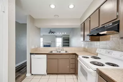 5304 Indio Cove #D, Austin, TX 78745 - Photo 10
