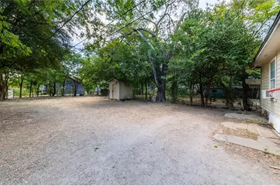 1511 Holly Street, Austin, TX 78702 - Photo 4
