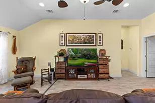 2009 Omaha Dr, Lago Vista, TX 78645 - Photo 8