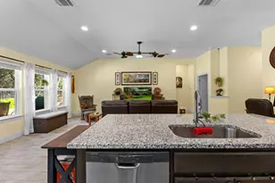 2009 Omaha Dr, Lago Vista, TX 78645 - Photo 14