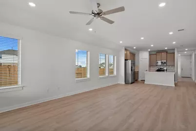 290 Bloomington Loop, Hutto, TX 78634 - Photo 22