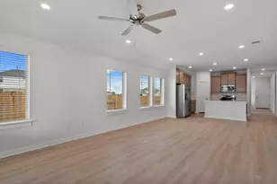 290 Bloomington Loop, Hutto, TX 78634 - Photo 18