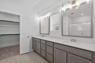 290 Bloomington Loop, Hutto, TX 78634 - Photo 22