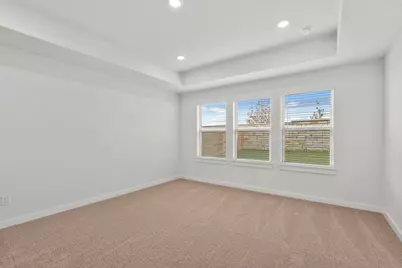 290 Bloomington Loop, Hutto, TX 78634 - Photo 24