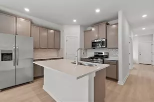 290 Bloomington Loop, Hutto, TX 78634 - Photo 12