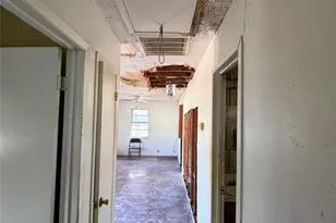 321 N Front St, Holland, TX 76534 - Photo 8