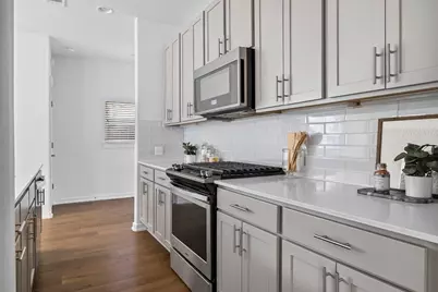 6800 Menchaca Road #22, Austin, TX 78745 - Photo 8