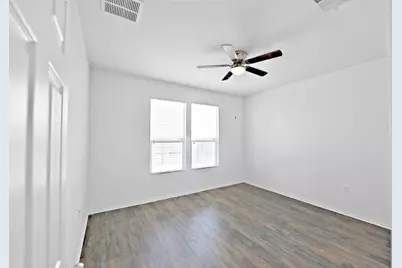 5721 Knoll Pines Pass, Austin, TX 78724 - Photo 10