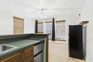 3006 Duval St, Austin, TX 78705 - Photo 4