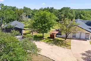 216 Sinuso Dr, Georgetown, TX 78628 - Photo 2