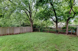 13206 Saxby Ct, Austin, TX 78729 - Photo 10