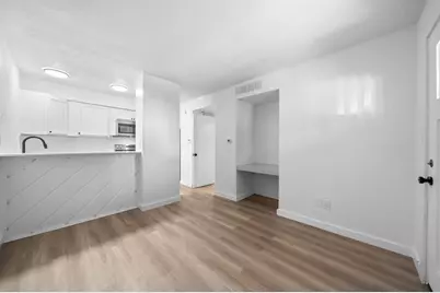 2410 Longview Street #D-101, Austin, TX 78705 - Photo 2