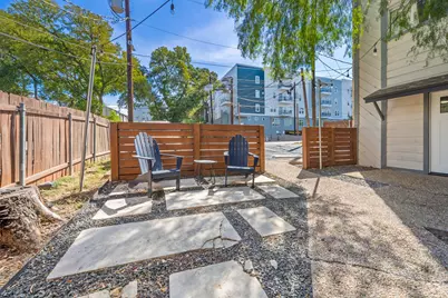 2410 Longview Street #D-101, Austin, TX 78705 - Photo 16