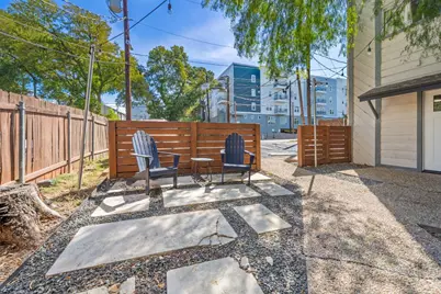 2410 Longview Street #D-101, Austin, TX 78705 - Photo 16