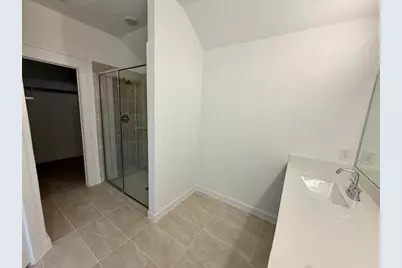 204 Seattle Slew Drive, Jarrell, TX 76537 - Photo 6