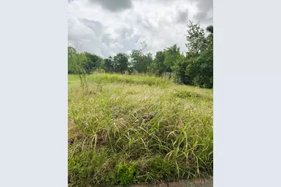 503 Maple Street, Taylor, TX 76574 - Photo 2